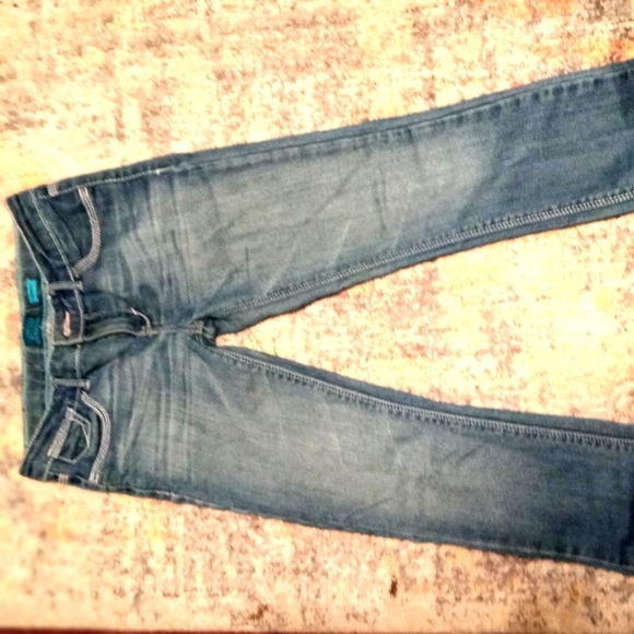 Levi Signaturr jeans girls size 10 - Picture 1 of 4